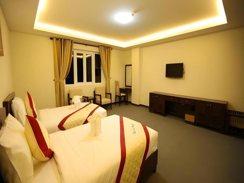 Tien Sa Hotel Danang Exterior photo