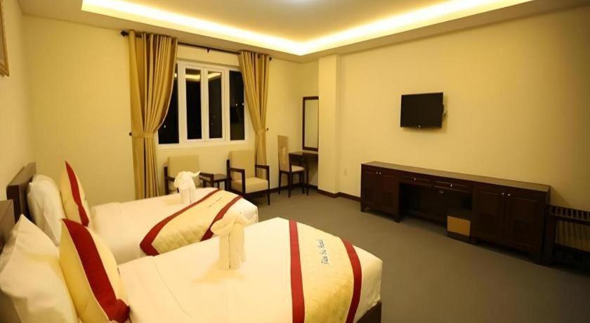 Tien Sa Hotel Danang Exterior photo